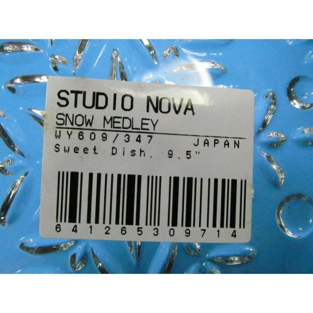 Snow Medley Studio Nova 9 1/2